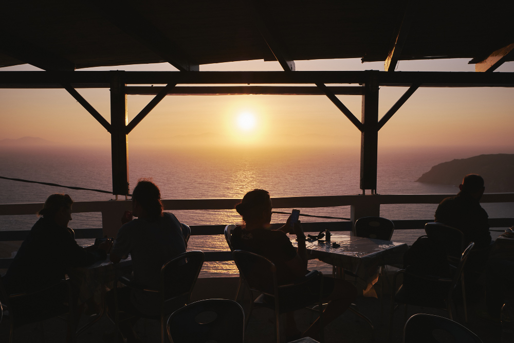 The Cliff Restaurant: From Sunrise to Sunset, Indulge in Excellence