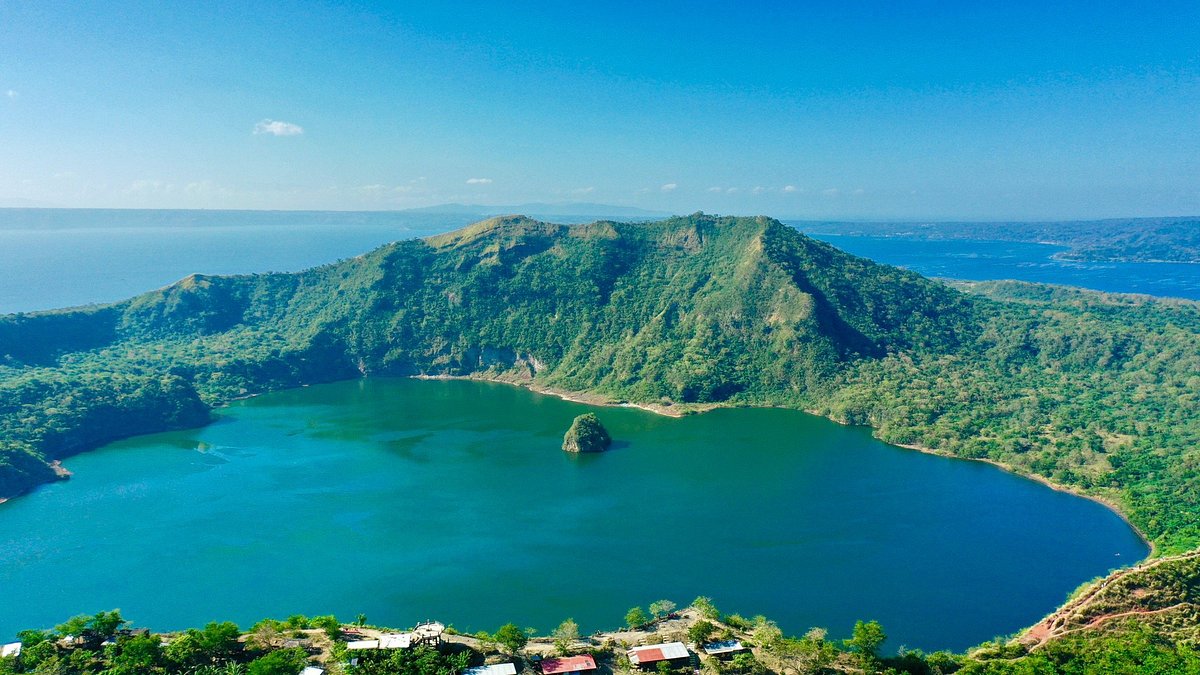 Taal Volcano Adventure: 10 MustSee Spots in Tagaytay - Senstosa Island