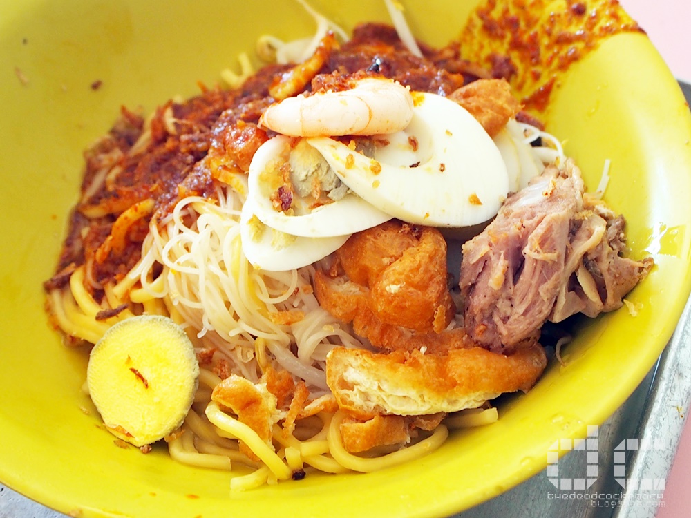 Discover the Fiery Delight of Chung Cheng Chilli Mee in Singapore