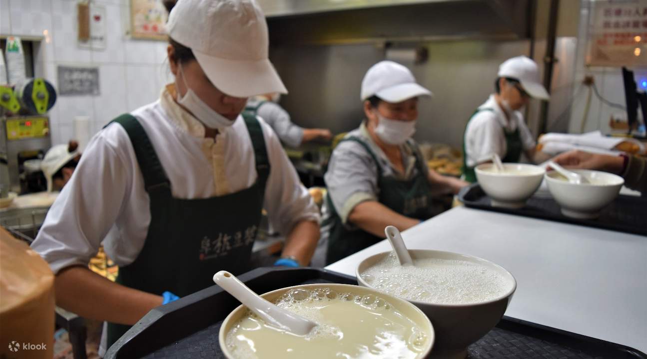 10 Reasons Fu Hang Dou Jiang Is Taipei’s Best Breakfast Spot